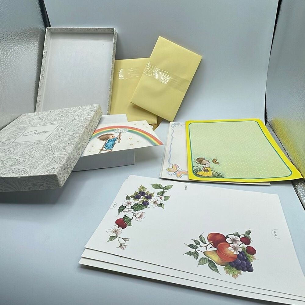 Vintage Ephemera stationery 1969 Hallmark 1970s Carlton.